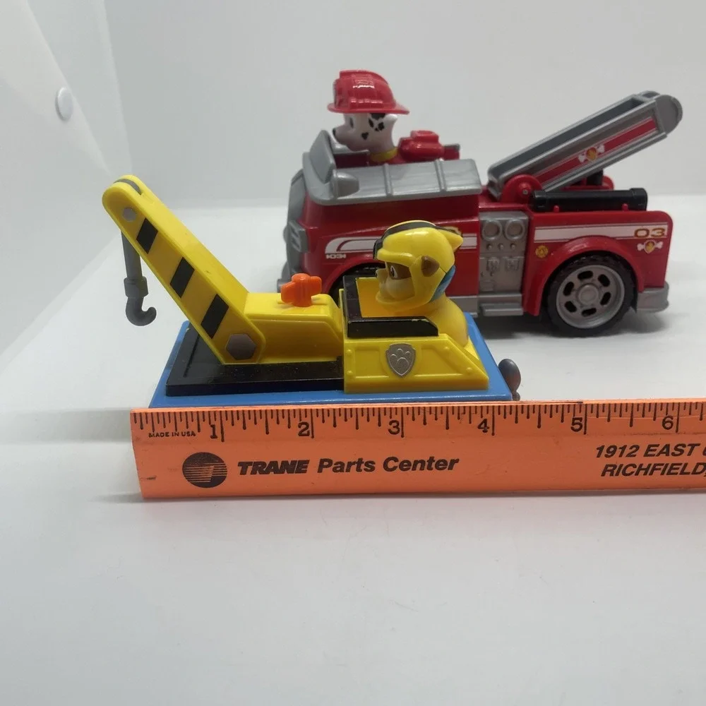 PAW Patrol‎ Marshall Figure & Fire Truck Vehicle And Swimways Rubble Rescue Boat